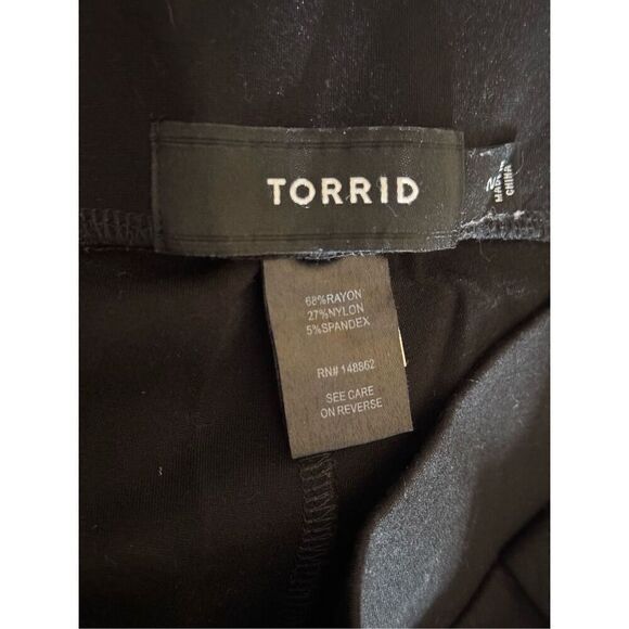 Torrid premium leggings/Premium Ponte Lace-Up Pixie Pant - Black 2xl 2 xxl - Picture 5 of 7